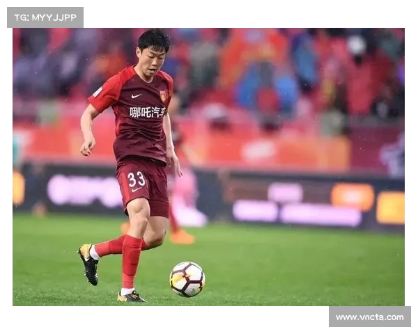 中超:广州富力爆冷击败山东鲁能,球迷惊呼过瘾 中超:广州富力爆冷击败山东鲁能,球迷惊呼过瘾